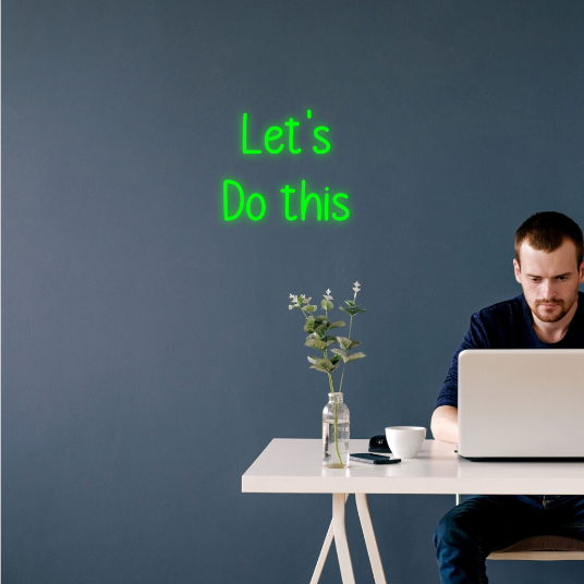 neonlampen.nl tekst neon sign laten maken. Neon lamp online maken. Naam neon lamp laten maken. Neon sign op maat, neonlamp kopen